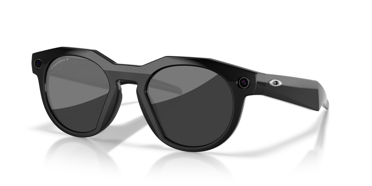 Oakley Meta HSTN OW8002 smart glasses in Black / Prizm Black Polarized (03), view 1