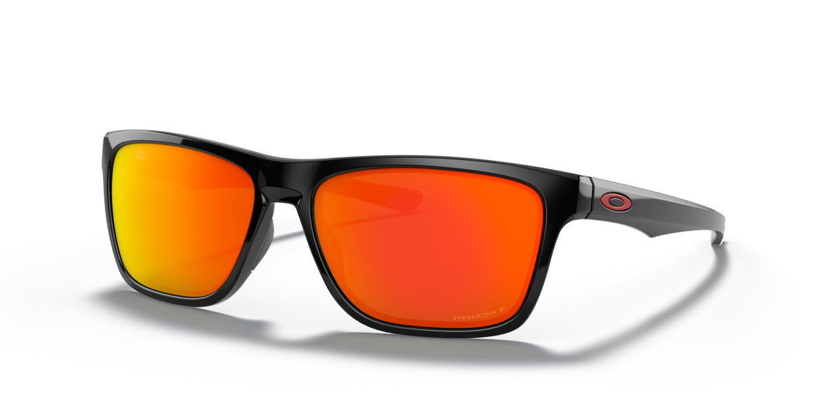Oakley Holston OO9334 sunglasses in Polished Black / Prizm Ruby Polarized (12), view 1